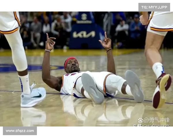 勇士队防守反击犀利，掌控比赛主动权