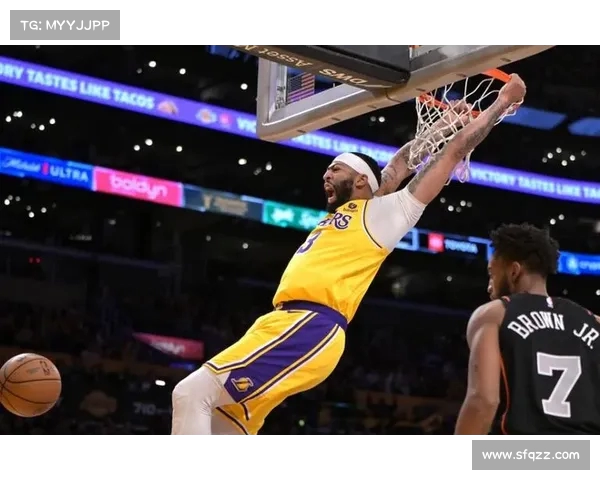 湖人队一波流攻势,成功击败强大对手 湖人队一波流攻势,成功击败强大对手